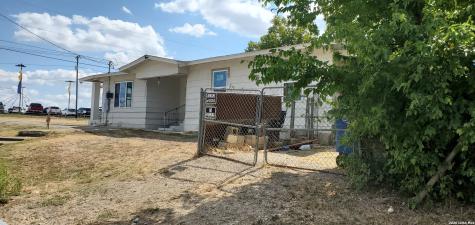 1806 Business 35 South New Braunfels TX 78130