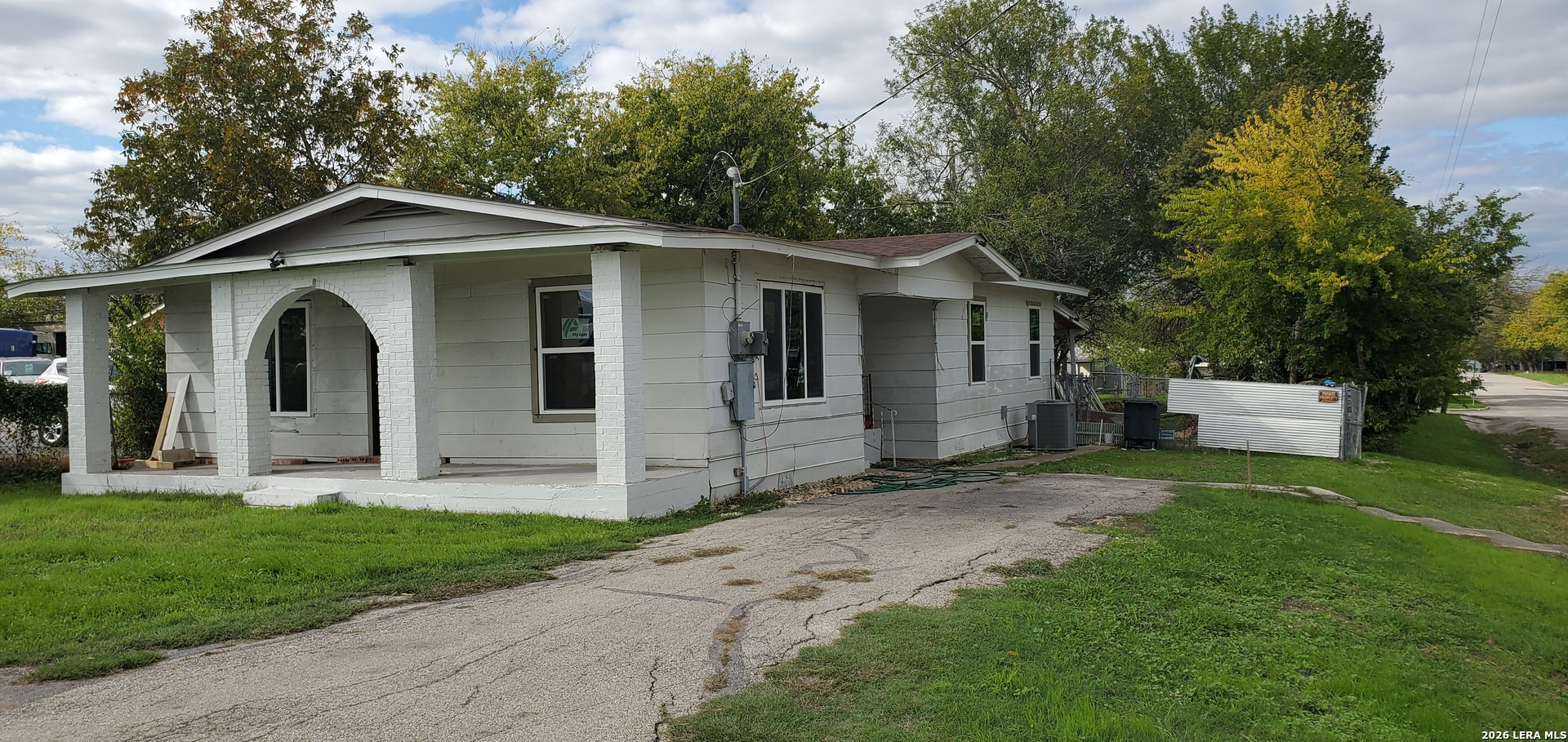 1806 Business 35 South New Braunfels TX 78130