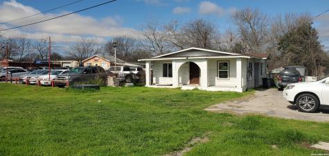 1806 Business 35 South New Braunfels TX 78130