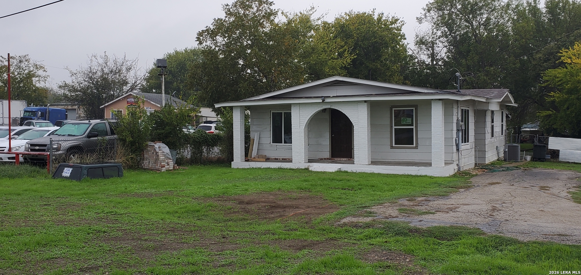 1806 Business 35 South New Braunfels TX 78130
