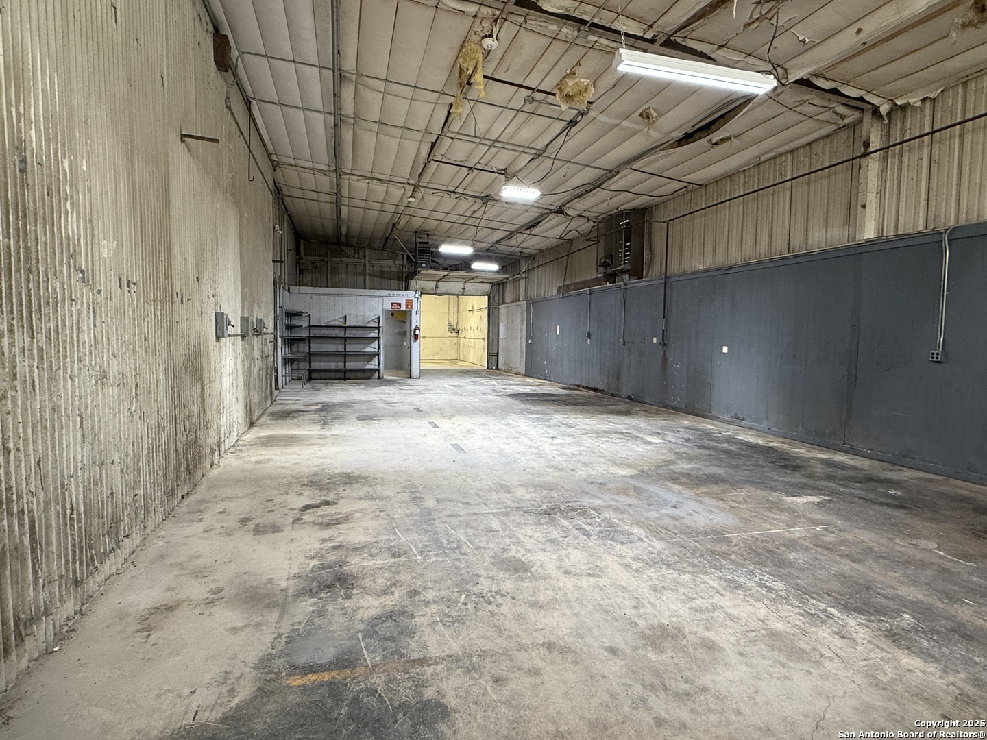 105 S Center Street Marion TX 78124