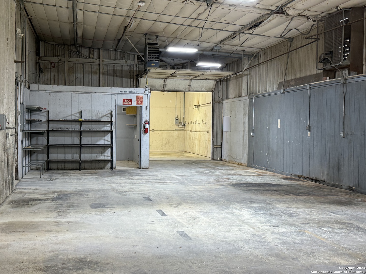 105 S Center Street Marion TX 78124