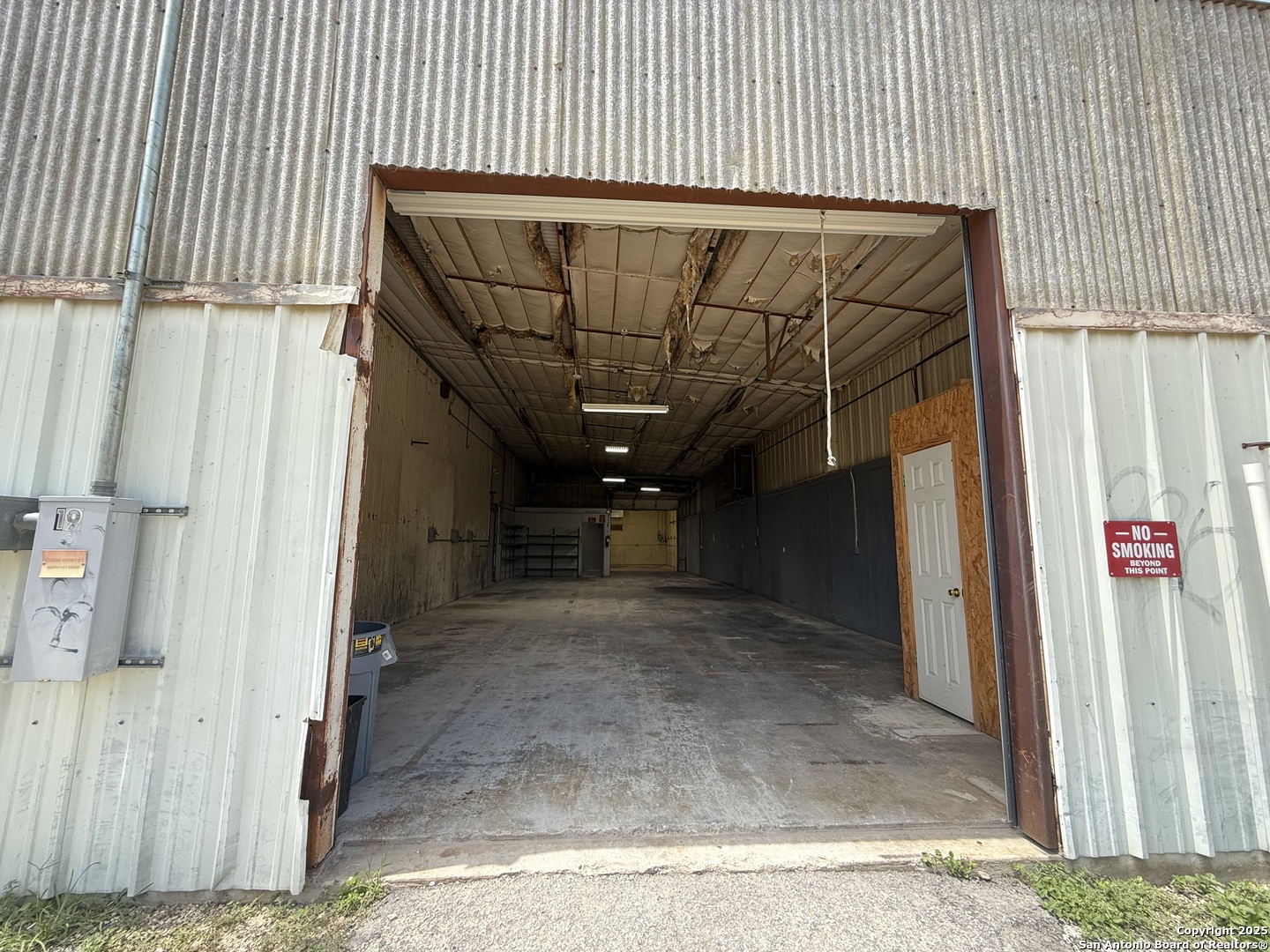 105 S Center Street Marion TX 78124