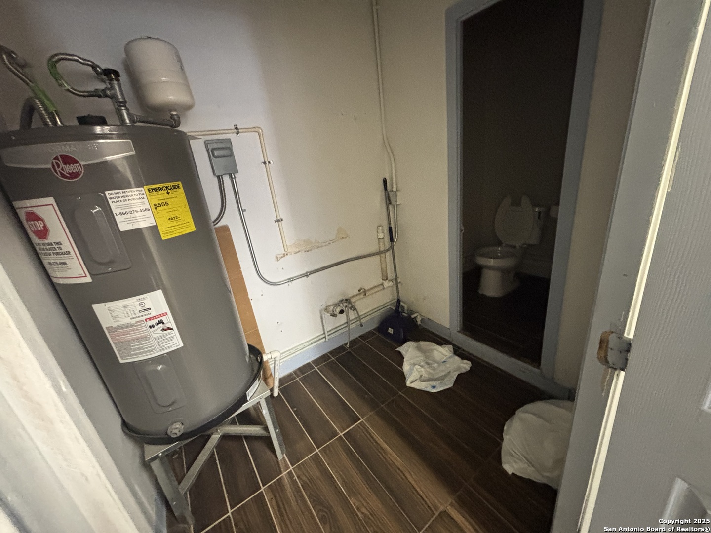 1002 Donaldson San Antonio TX 78228