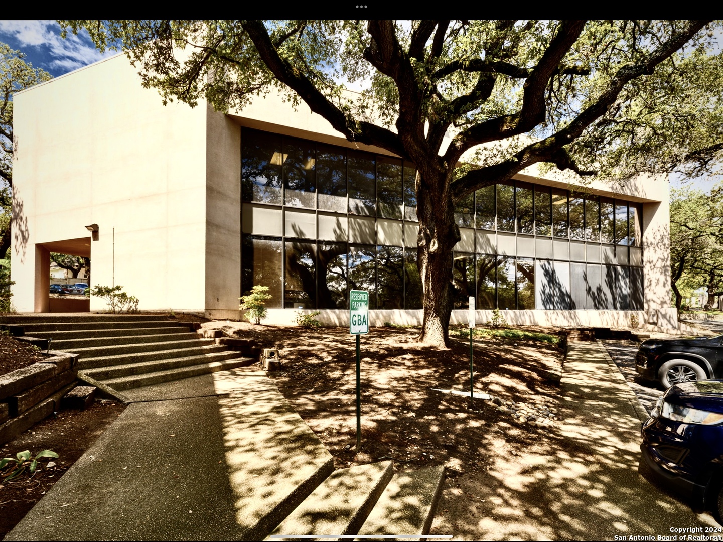 5545 Fredericksburg Road San Antonio TX 78229