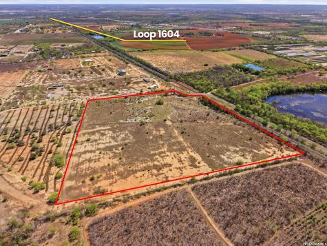 14215 Quintana Atascosa TX 78002