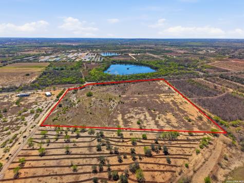 14215 Quintana Atascosa TX 78002