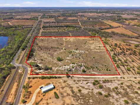 14215 Quintana Atascosa TX 78002