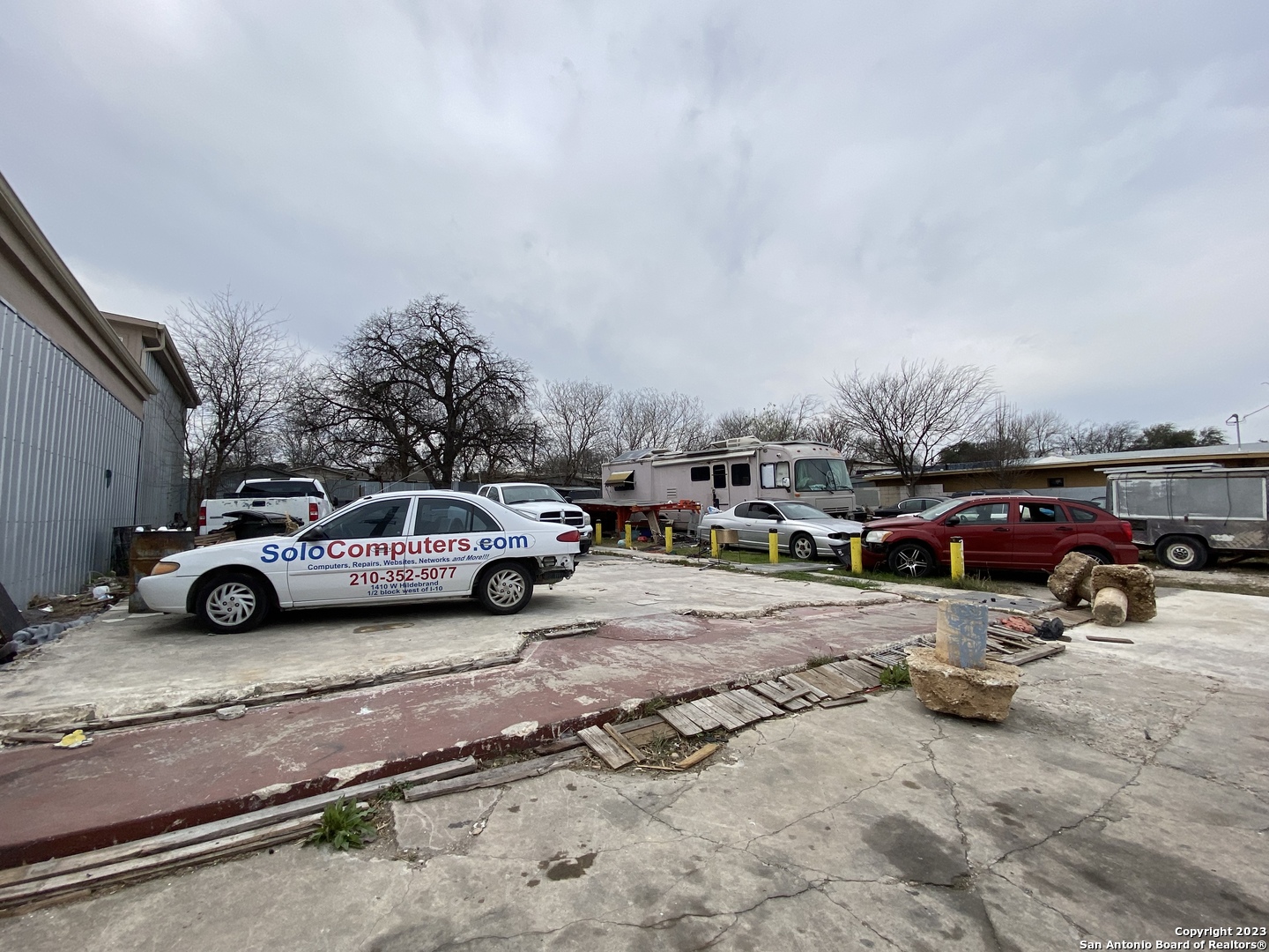 1410 W Hildebrand Avenue San Antonio TX 78201