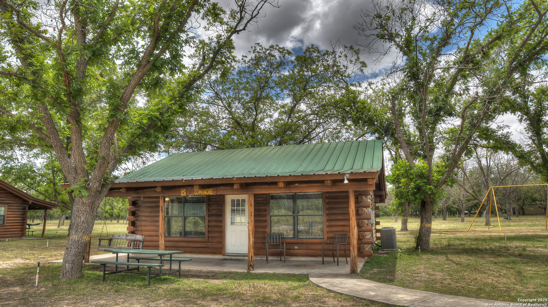 90 Johnny Seibert Lane Leakey TX 78873