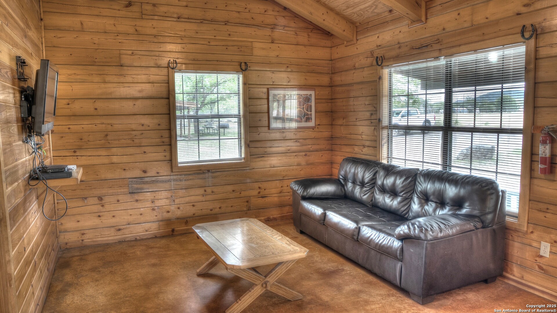 90 Johnny Seibert Lane Leakey TX 78873