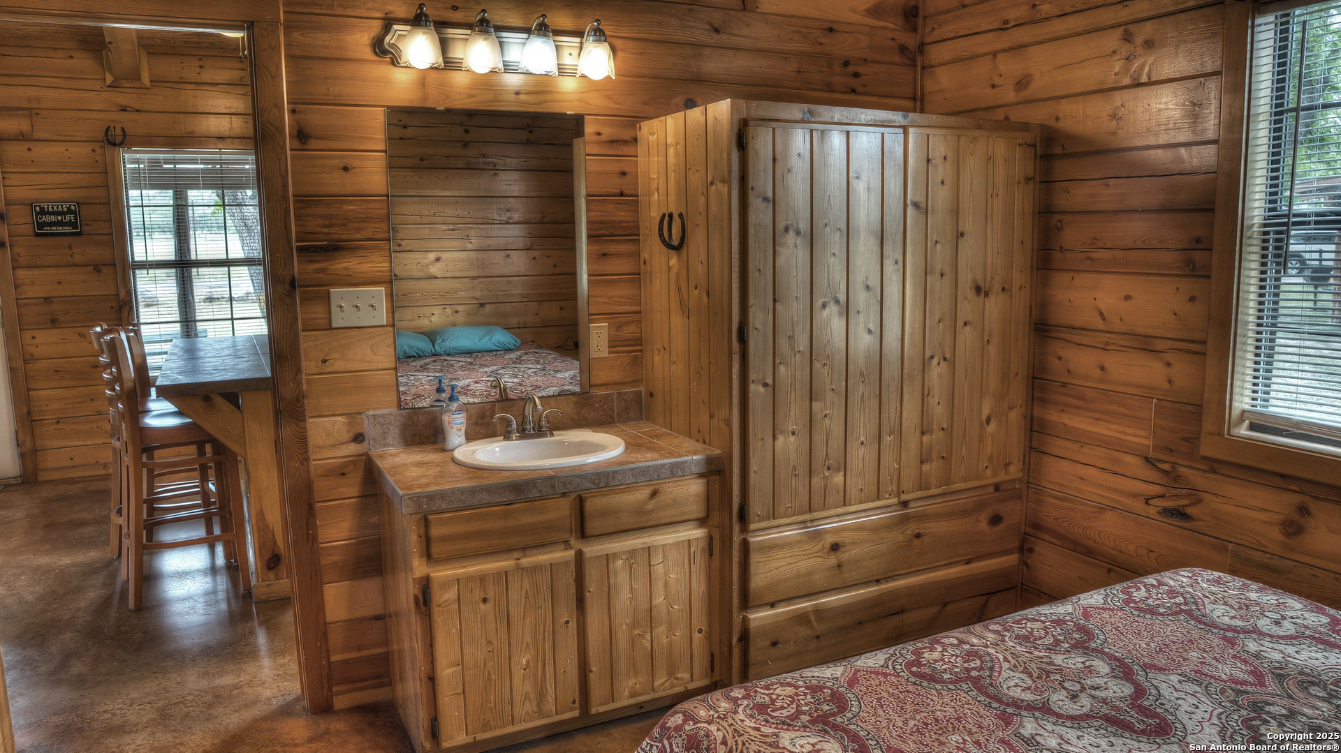 90 Johnny Seibert Lane Leakey TX 78873