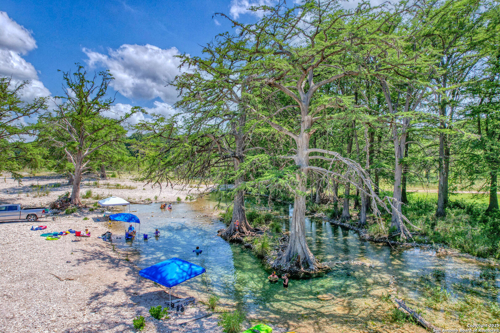 90 Johnny Seibert Lane Leakey TX 78873