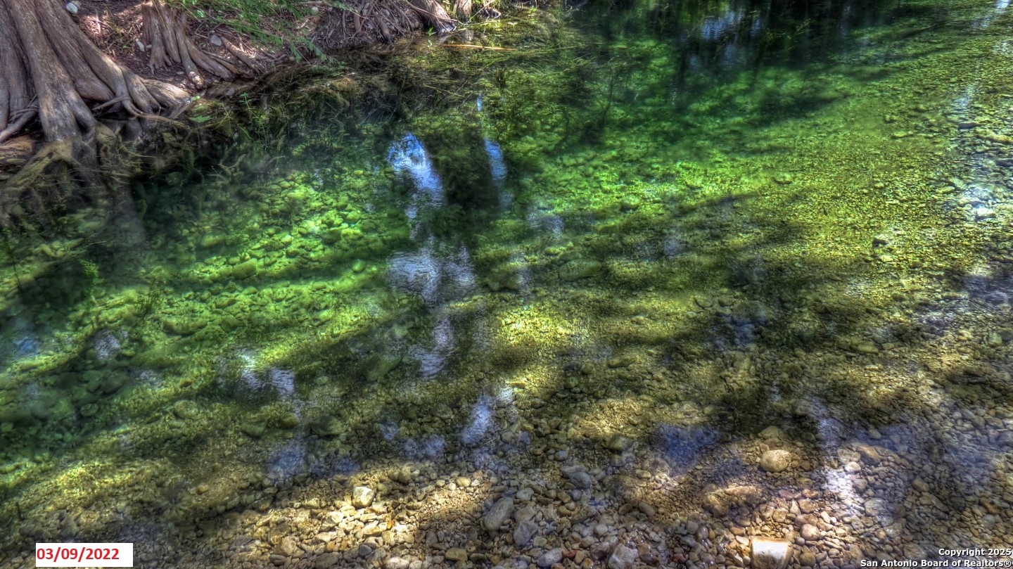 90 Johnny Seibert Lane Leakey TX 78873