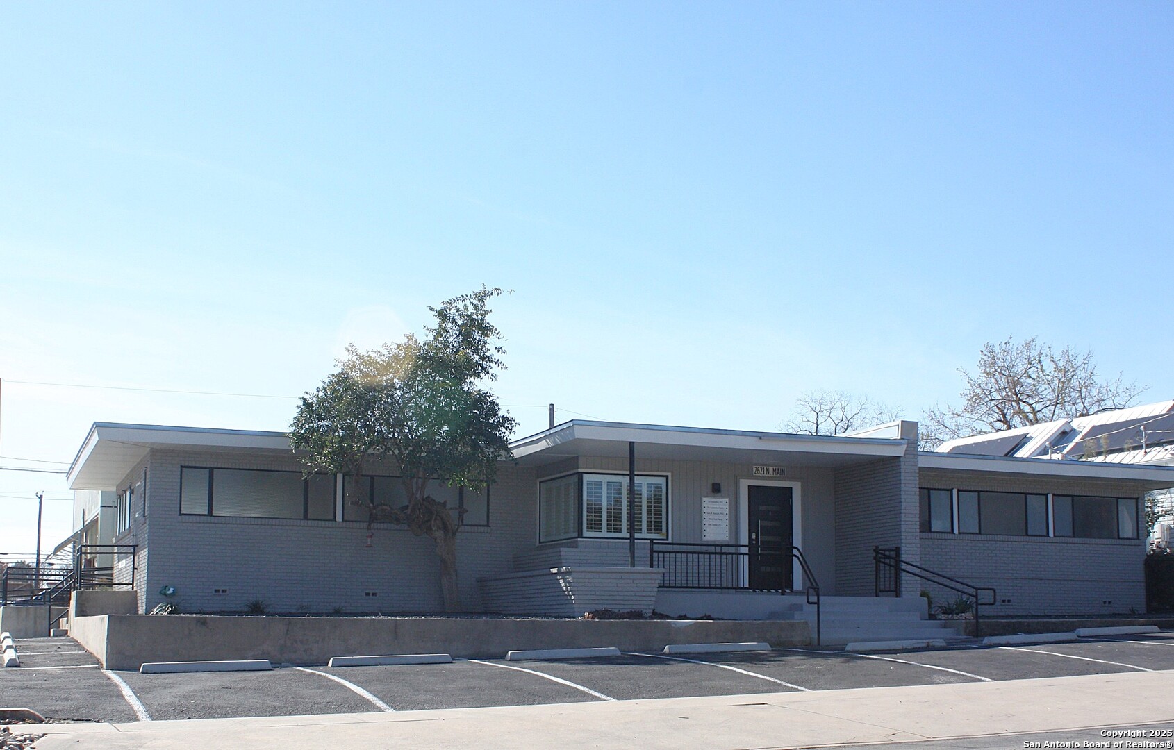 2621 North Main San Antonio TX 78212