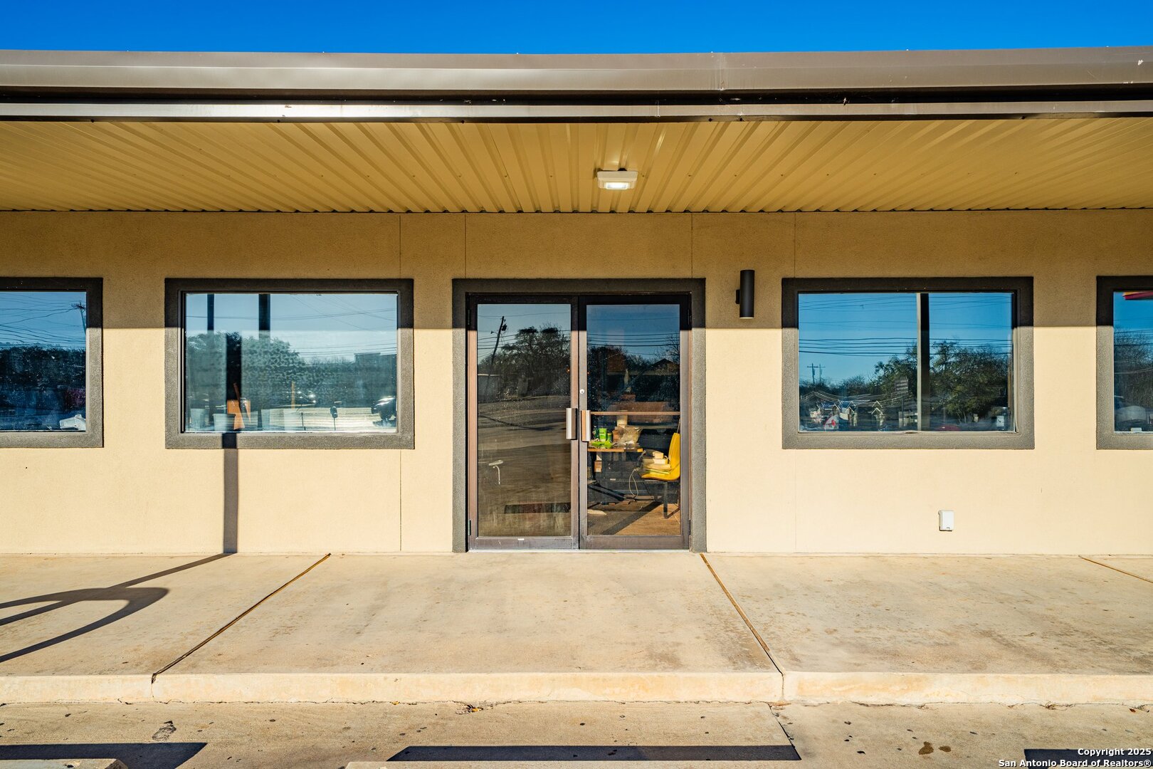 2211-2 Bandera Highway Kerrville TX 78028