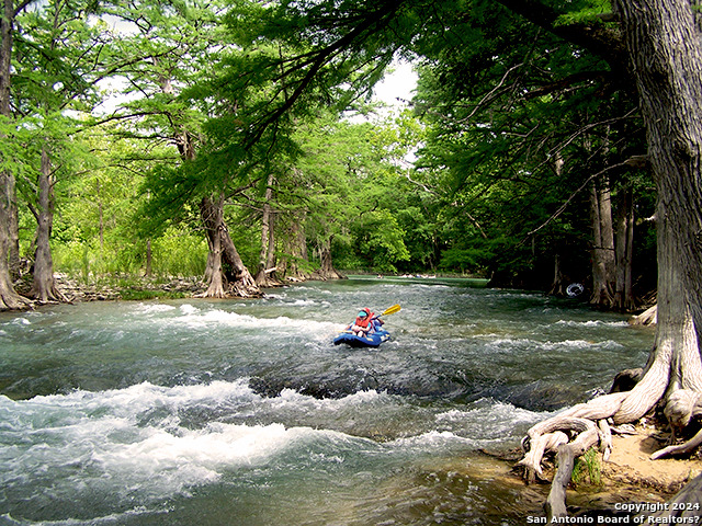 8525 Fm 2673 Canyon Lake TX 78133