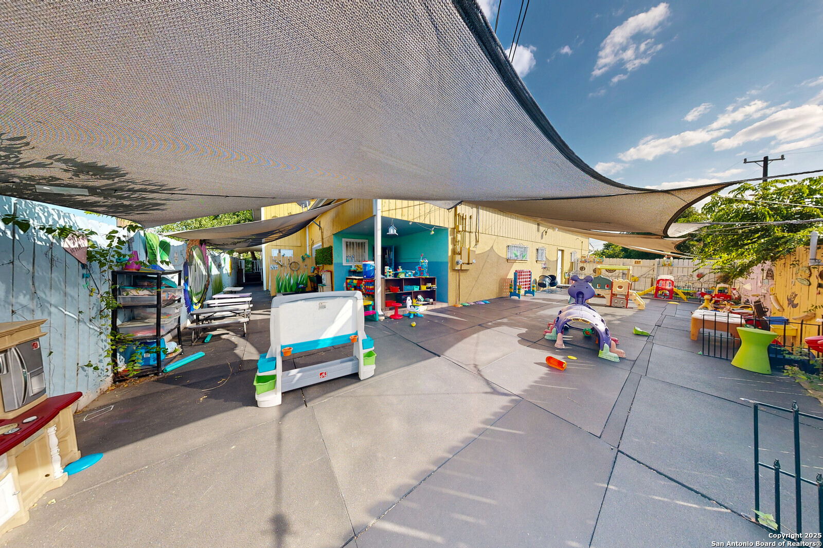 1222 Fredericksburg San Antonio TX 78201