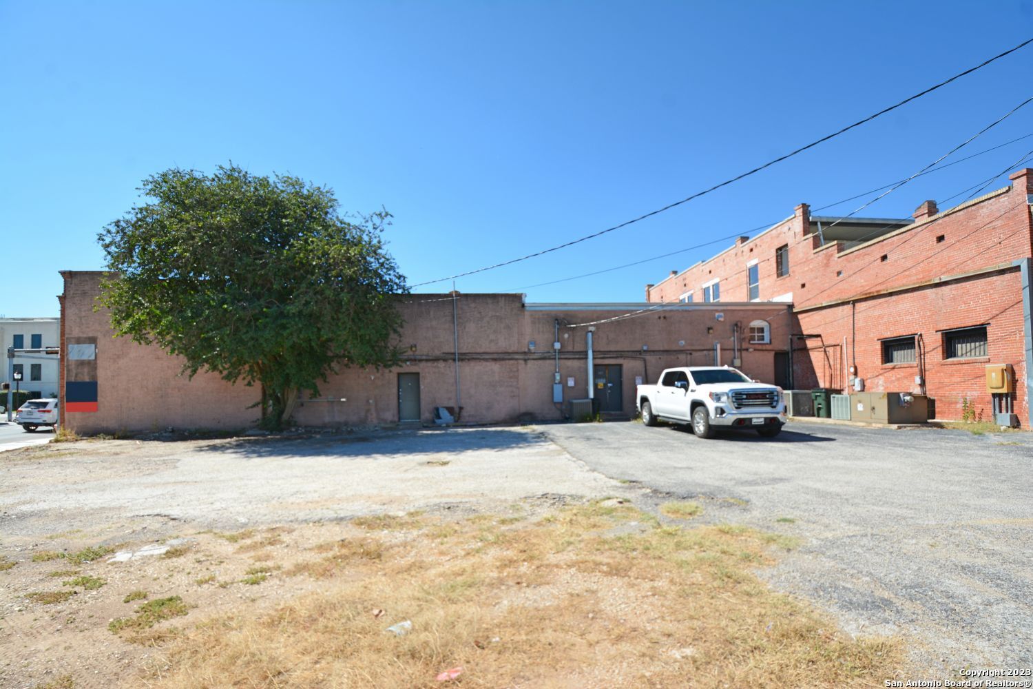 200 E Court Street Seguin TX 78155