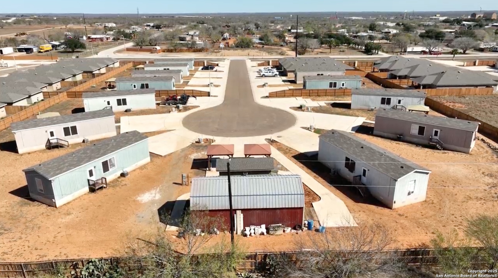 113 American Drive Cotulla TX 78014