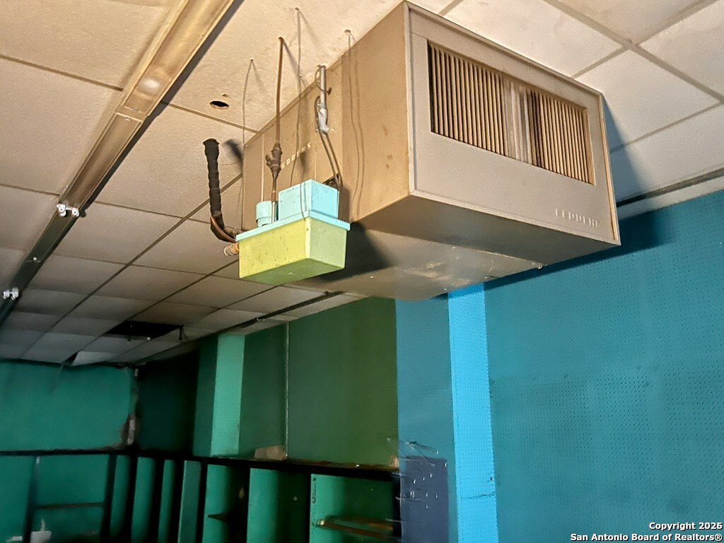 212 N Washington Beeville TX 78102