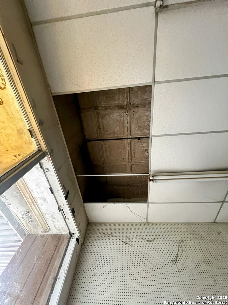 212 N Washington Beeville TX 78102