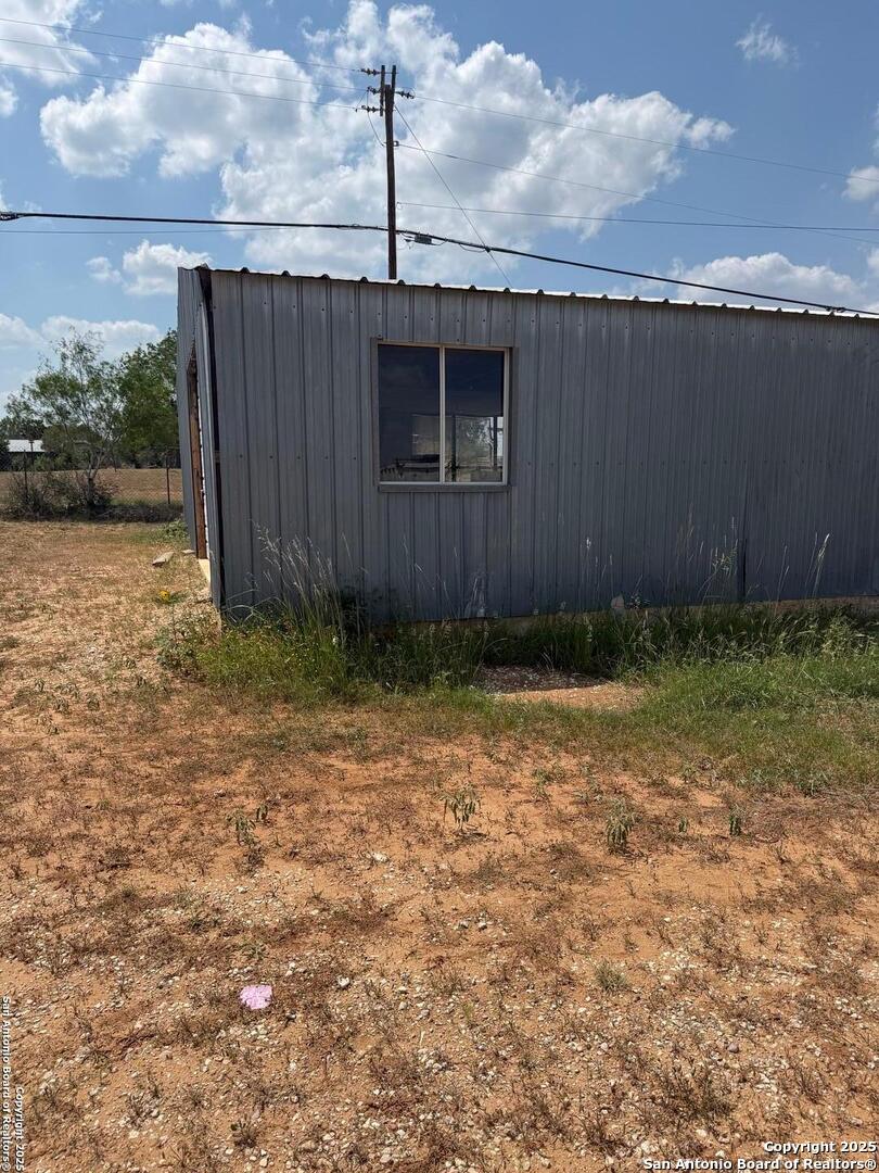 806 State Highway 132 Natalia TX 78059