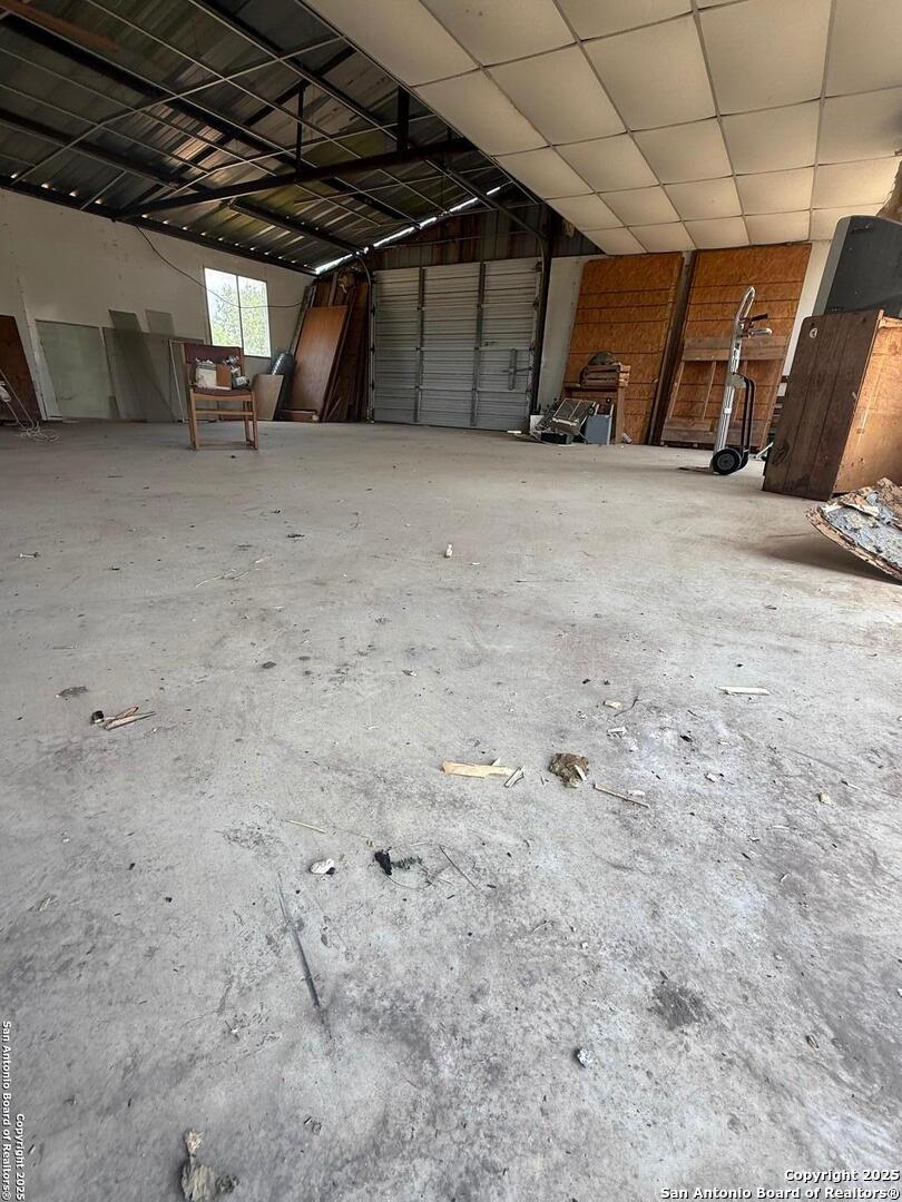 806 State Highway 132 Natalia TX 78059