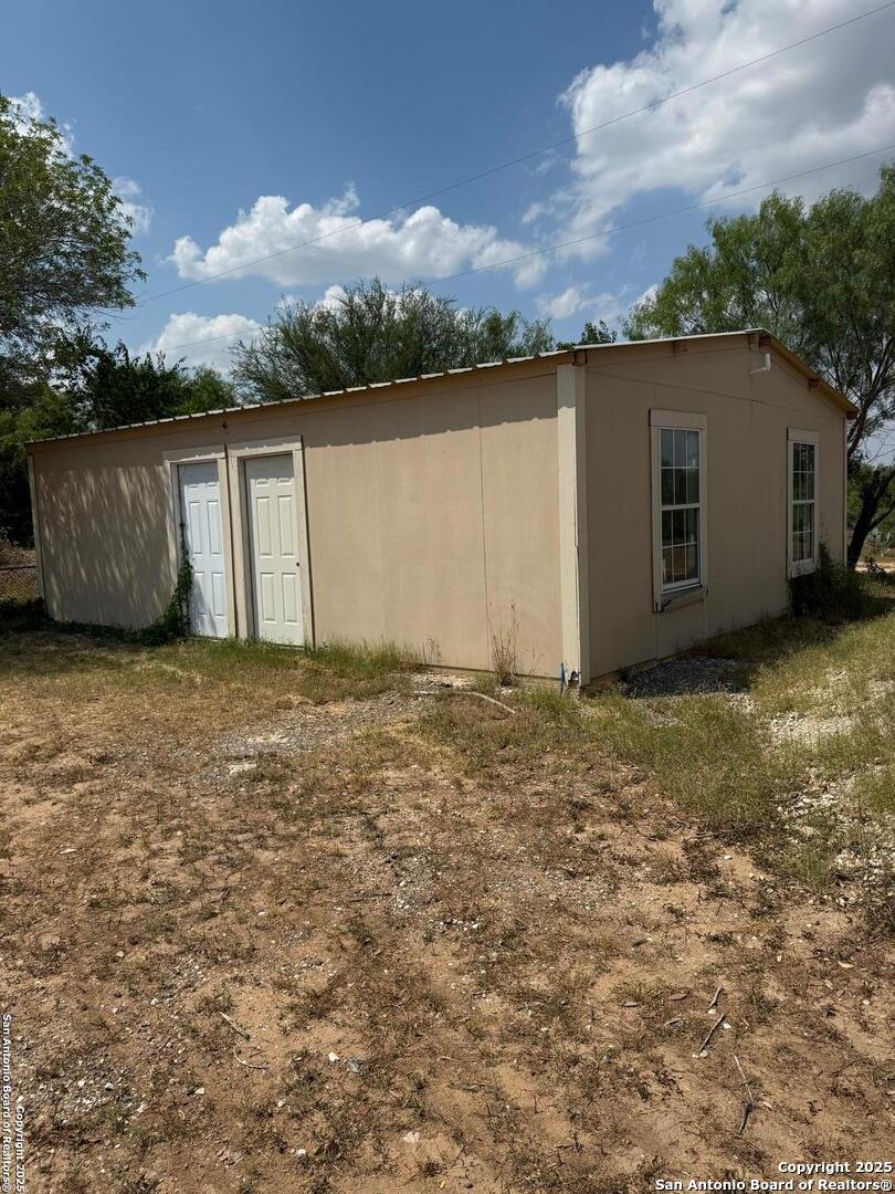 806 State Highway 132 Natalia TX 78059