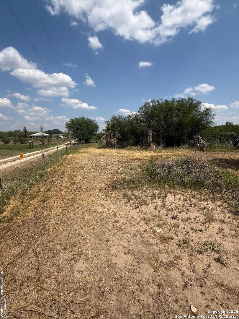 806 State Highway 132 Natalia TX 78059
