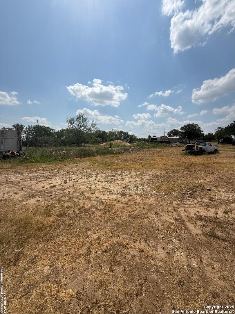 806 State Highway 132 Natalia TX 78059