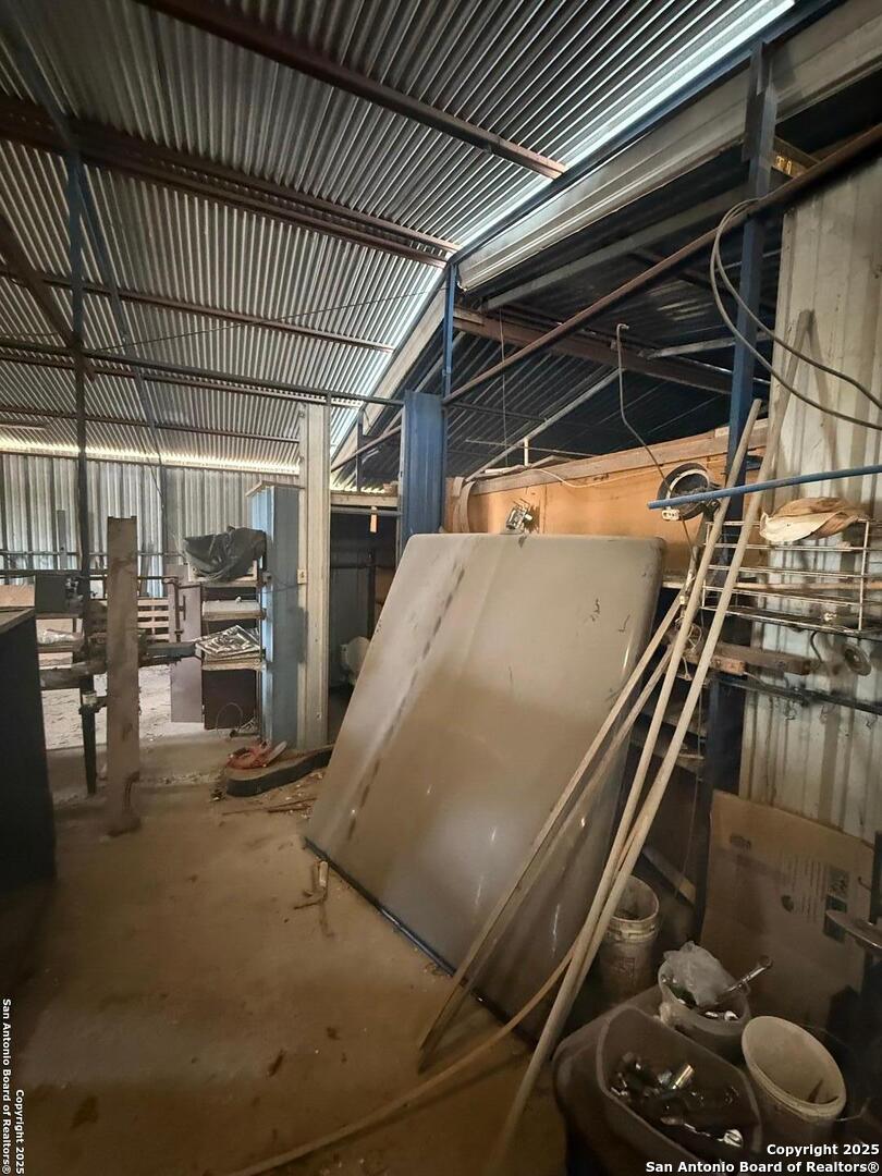 806 State Highway 132 Natalia TX 78059