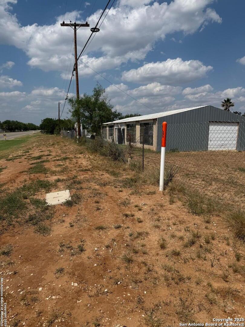 806 State Highway 132 Natalia TX 78059