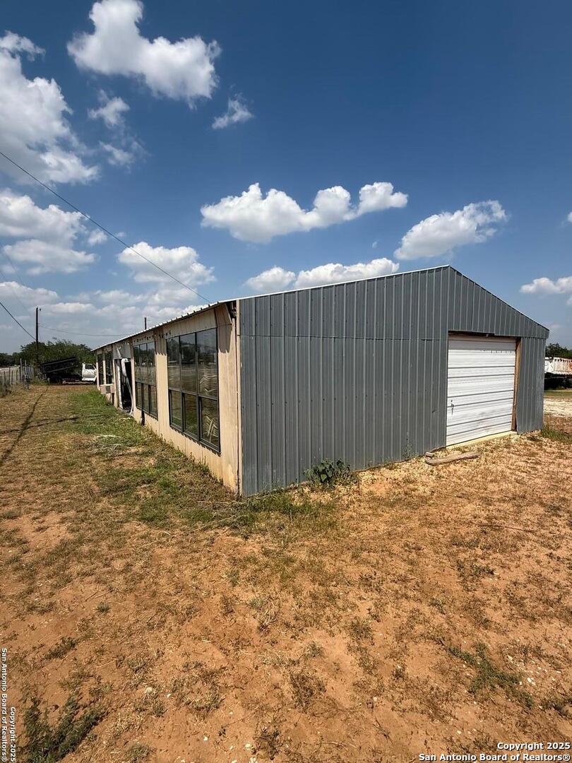 806 State Highway 132 Natalia TX 78059