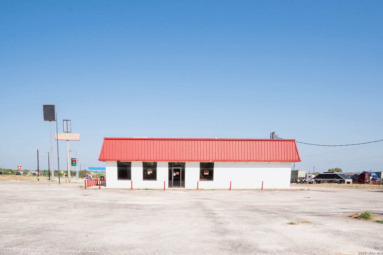 103312 Ih 37 Pleasanton TX 78064