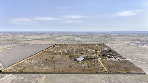 2780 Freudenburg St Hedwig TX 78152