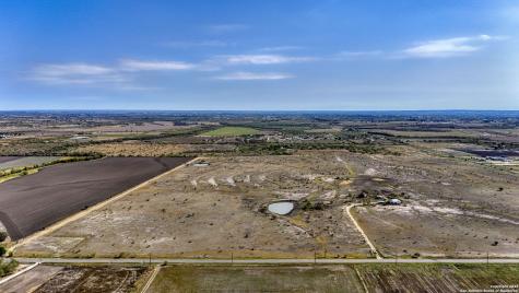 2780 Freudenburg St Hedwig TX 78152