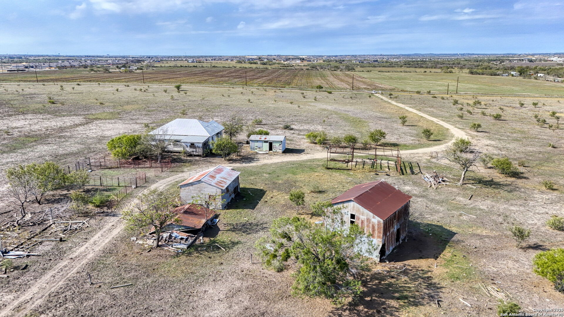 2780 Freudenburg St Hedwig TX 78152