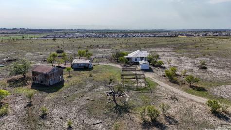 2780 Freudenburg St Hedwig TX 78152
