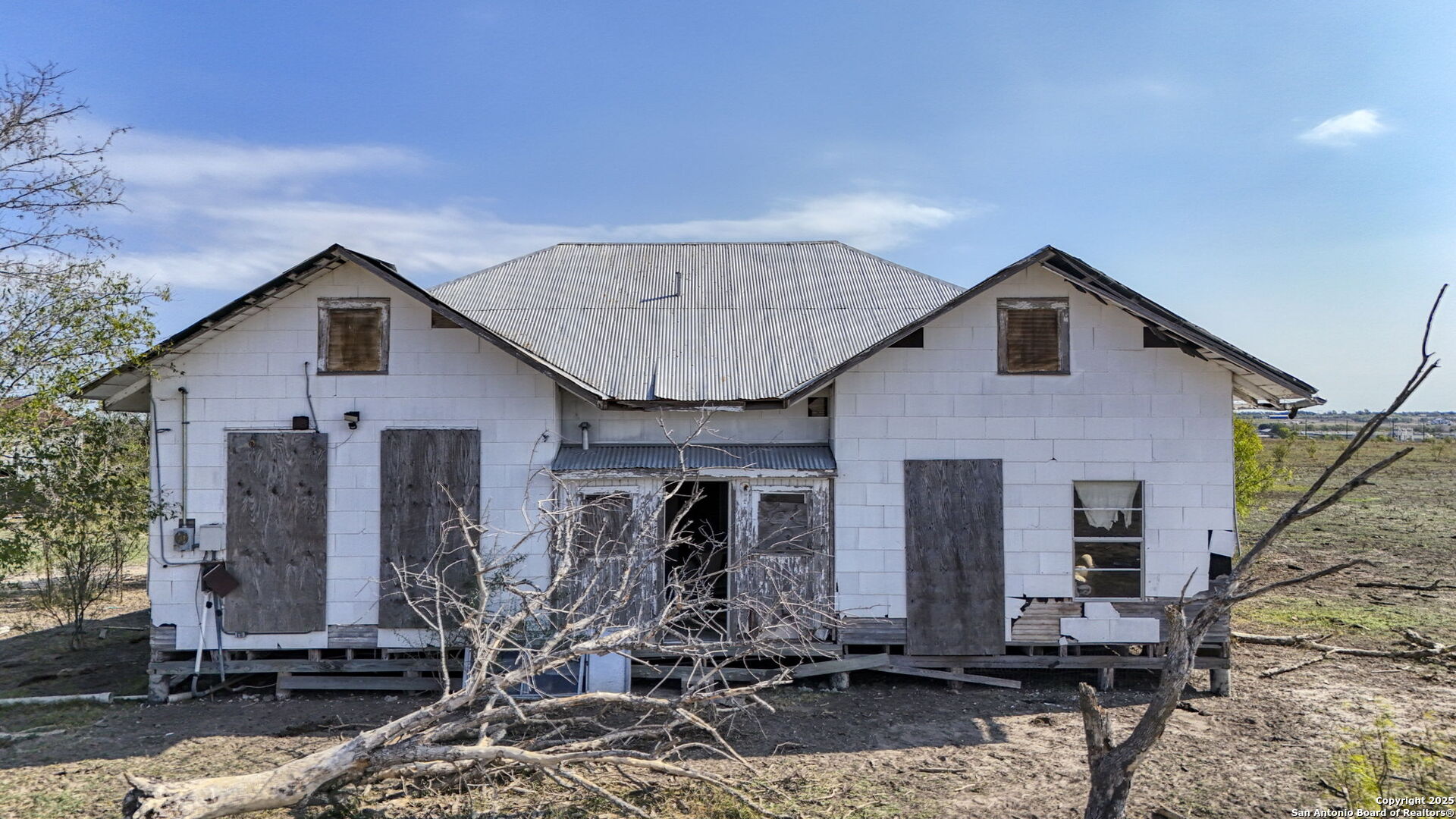 2780 Freudenburg St Hedwig TX 78152