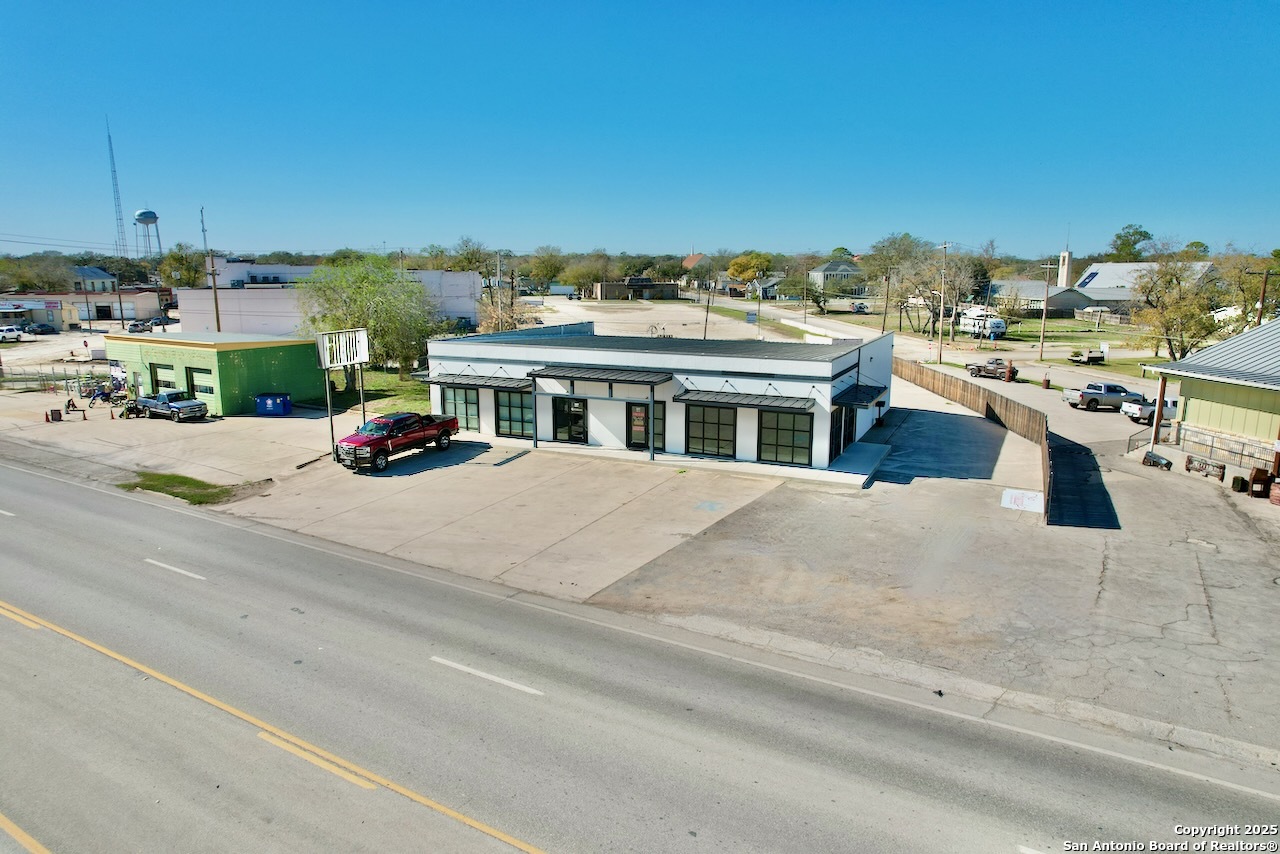 307 2nd Pleasanton TX 78064