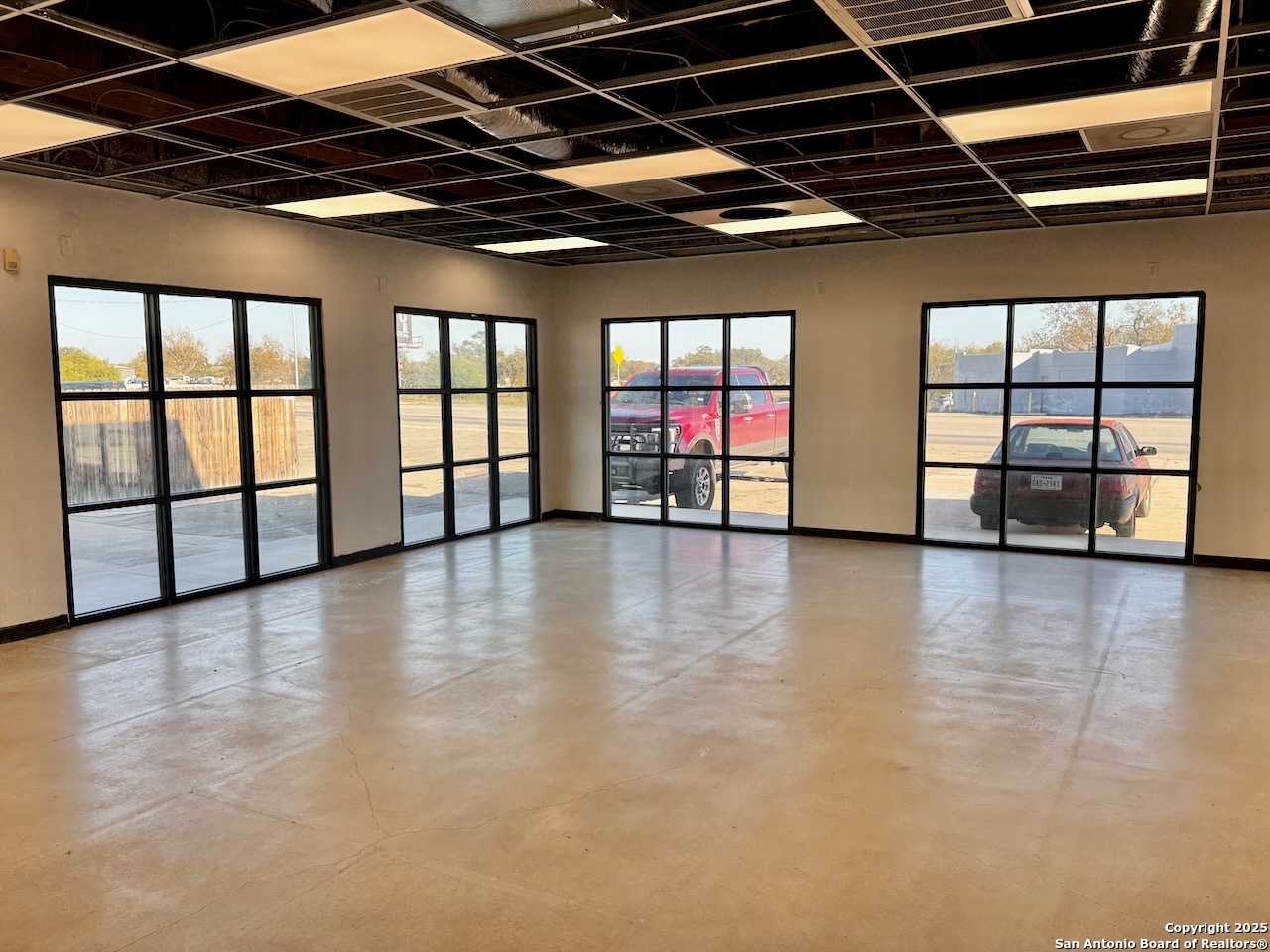 307 2nd Pleasanton TX 78064