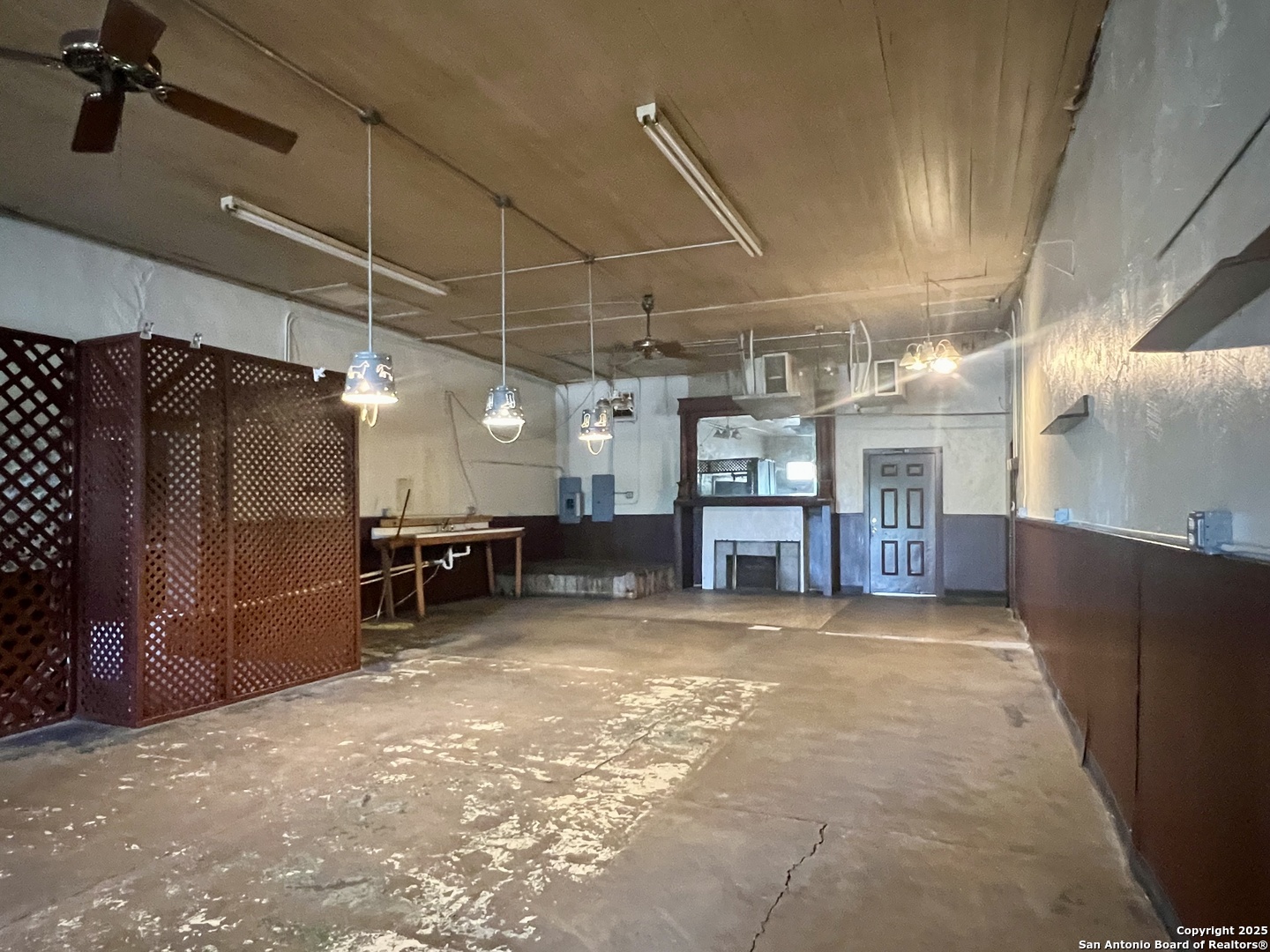 2636 County Road 128 Floresville TX 78114