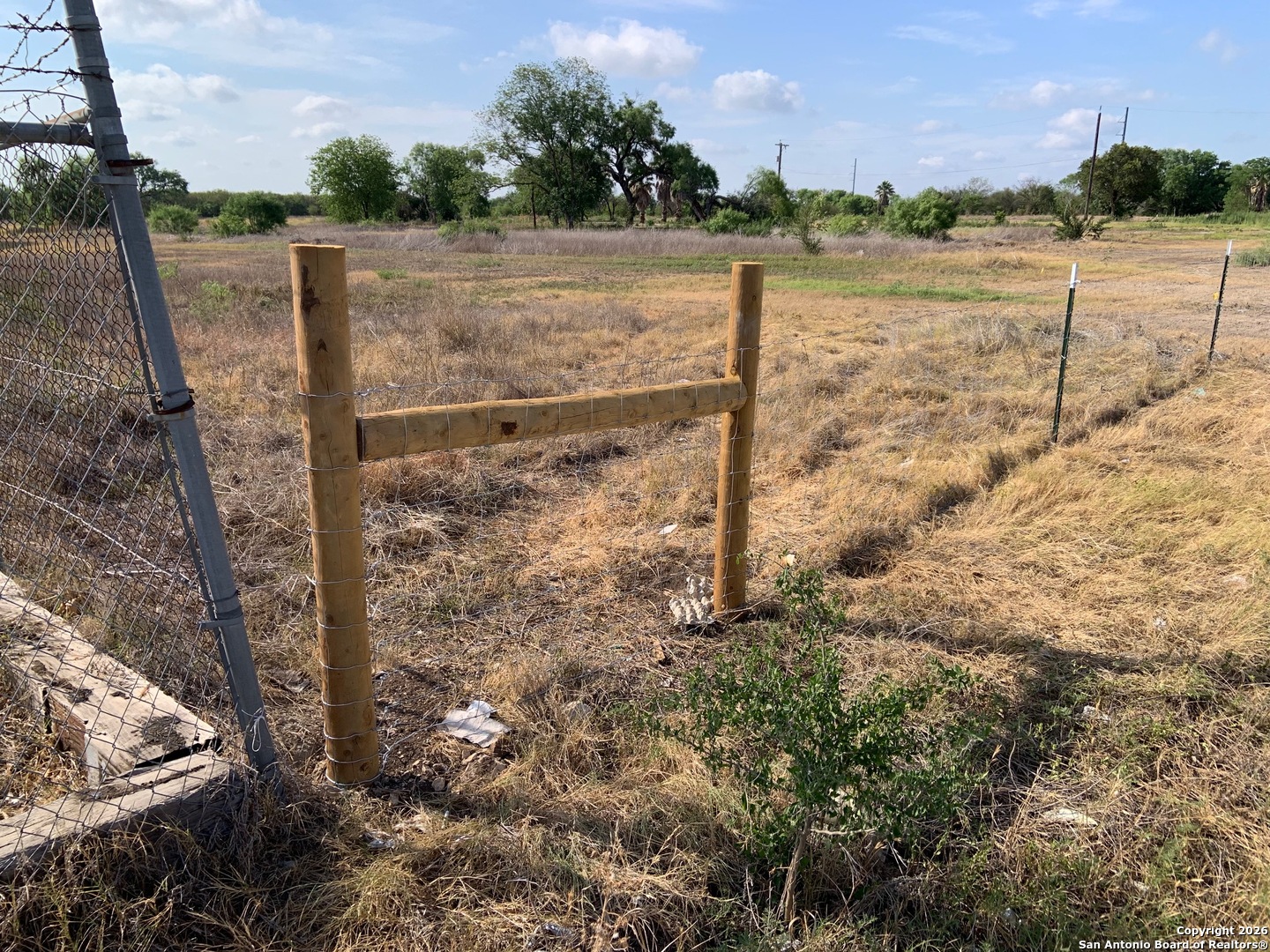 11696 S State Highway 16 San Antonio TX 78224