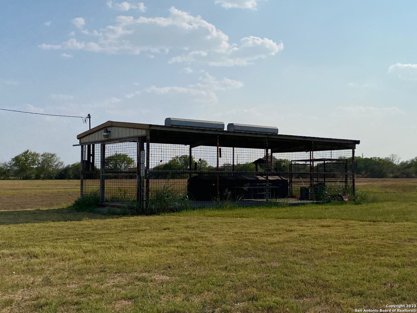 130 E Aransas Runge TX 78151