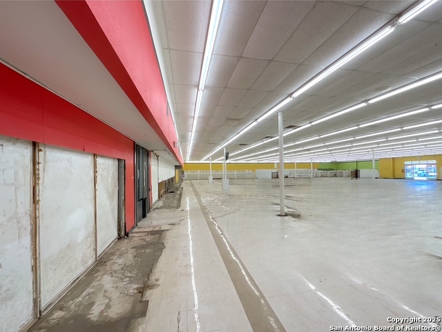 1205 Oak Street Jourdanton TX 78026