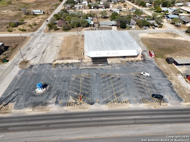 1205 Oak Street Jourdanton TX 78026