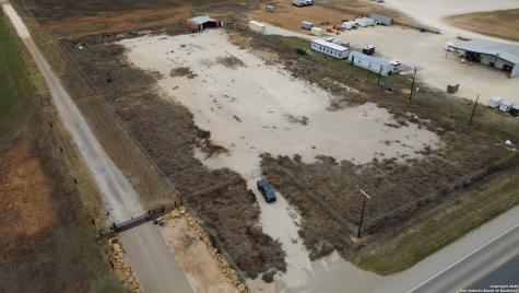 5337 W State Highway 97 Jourdanton TX 78026