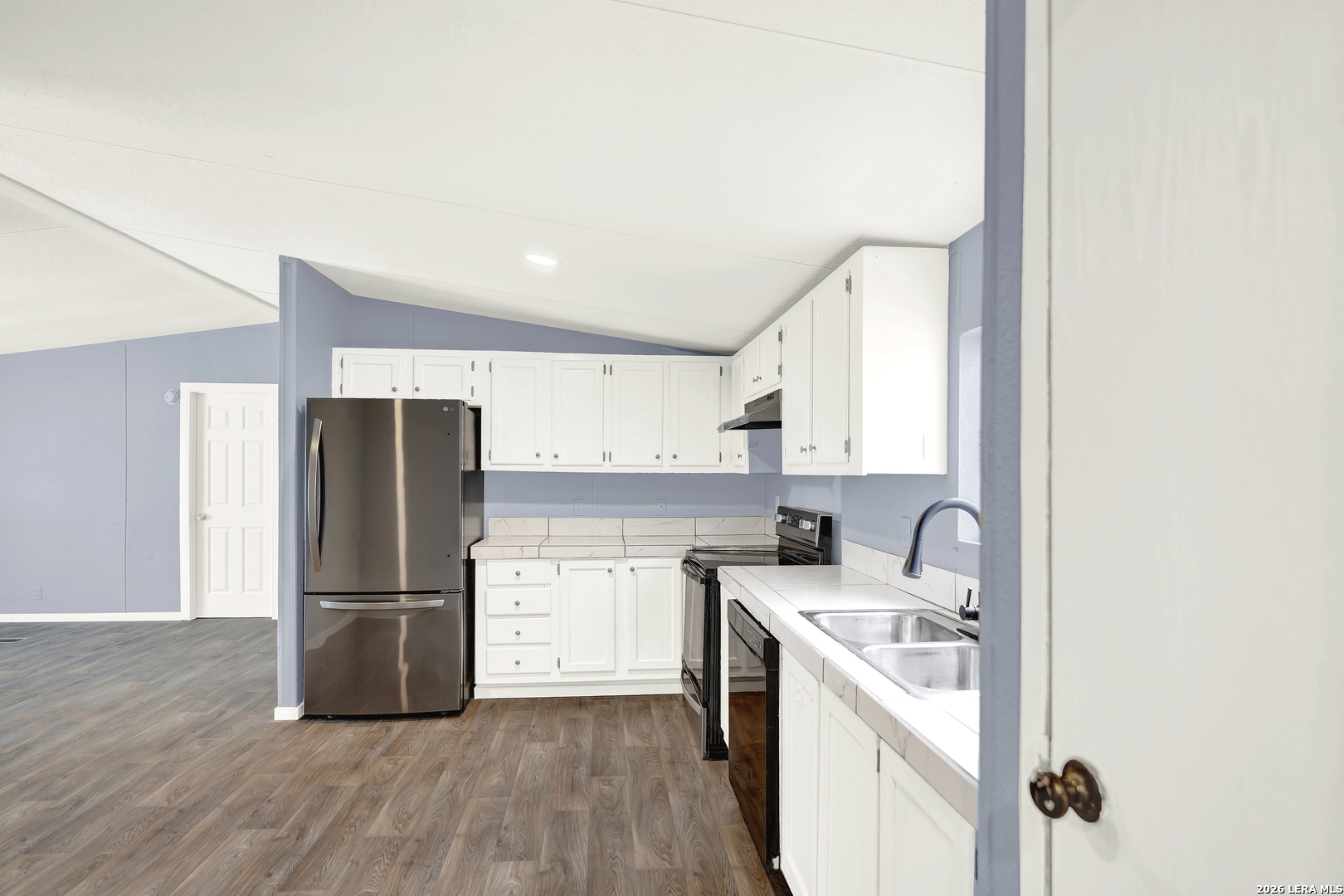 2806 Us Highway 90 Hondo TX 78861