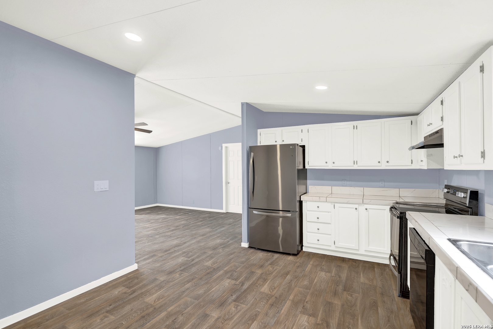 2806 Us Highway 90 Hondo TX 78861